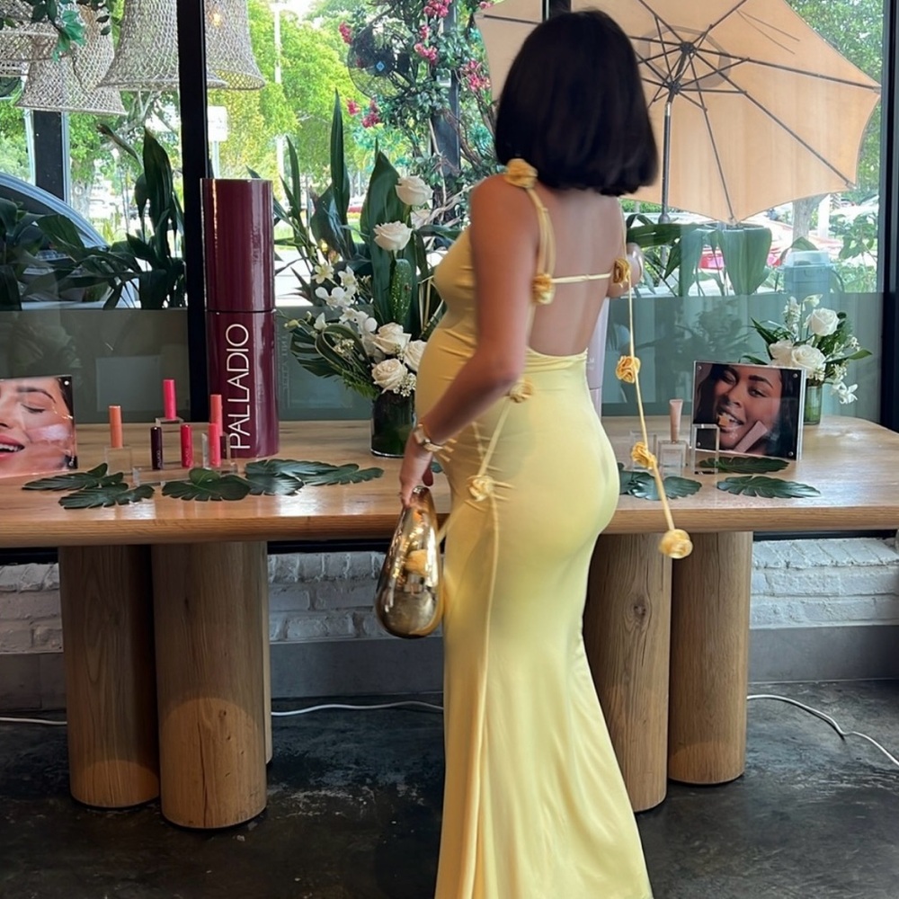 SOLD | Oh Polly ALDONA | yellow Backless Dress